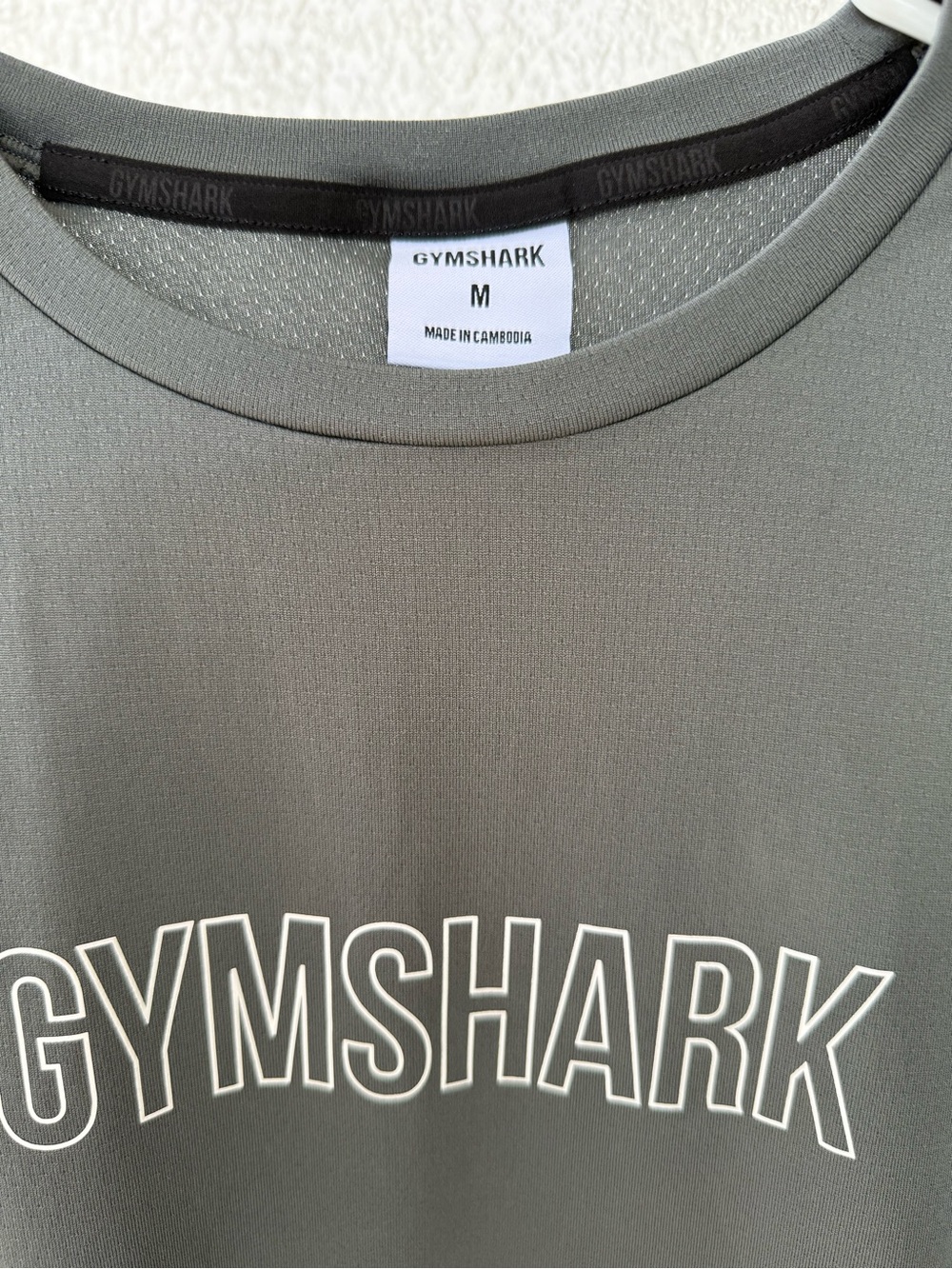 Gymshark Gray Short Sleeve Logo Tee - Picture 2 of 4